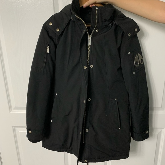 *LIKE NEW* Moose Knuckles Womens Winter Jacket - Picture 1 of 5